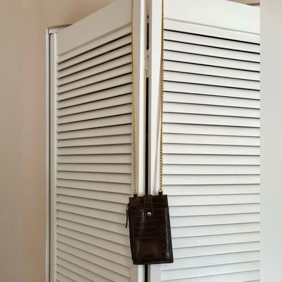 NWOT- PRIMARK crossbody mini bag/wallet - Picture 3 of 3